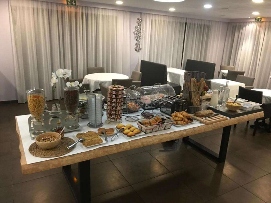 kyriad lyon sud sainte foy