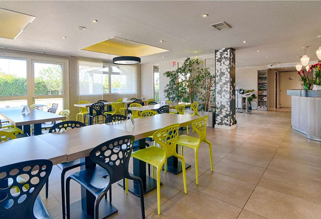 kyriad lyon est saint bonnet de mure