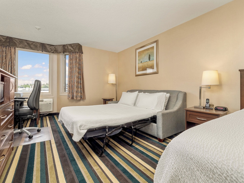 holiday inn conference center edmonton south by ihg