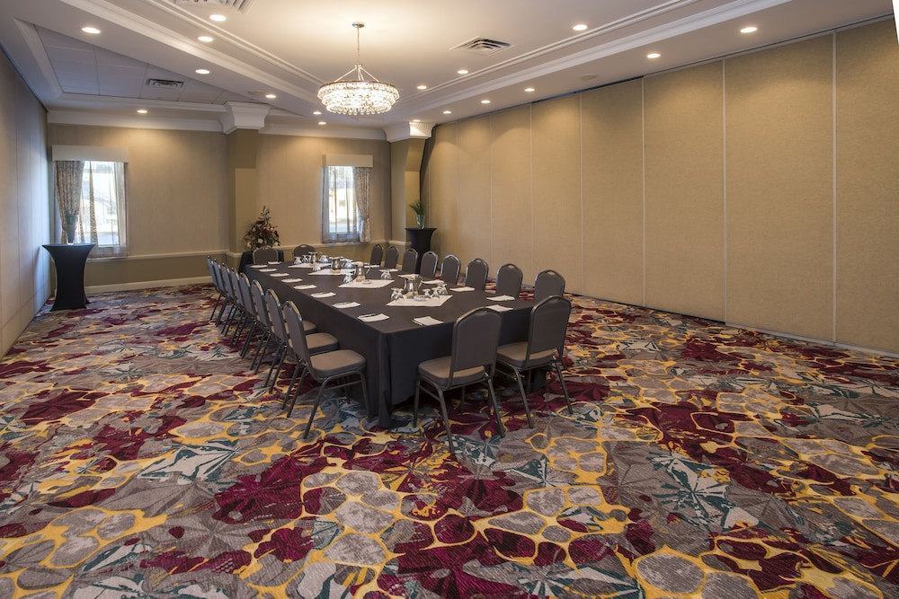 holiday inn conference center edmonton south by ihg