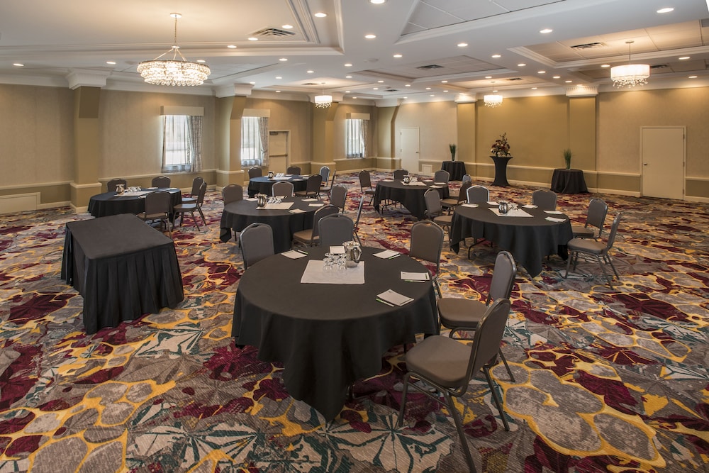 holiday inn conference center edmonton south by ihg