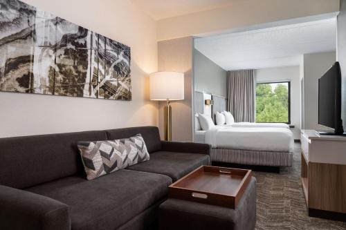 springhill suites by marriott west mifflin