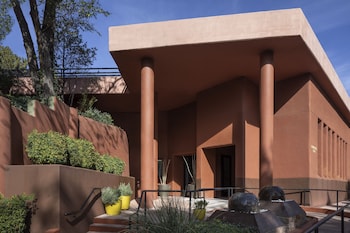 amara resort and spa