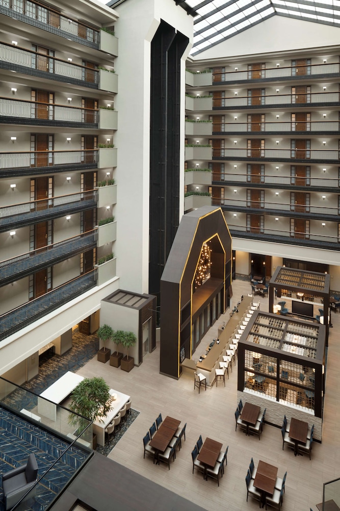 embassy suites by hilton columbus