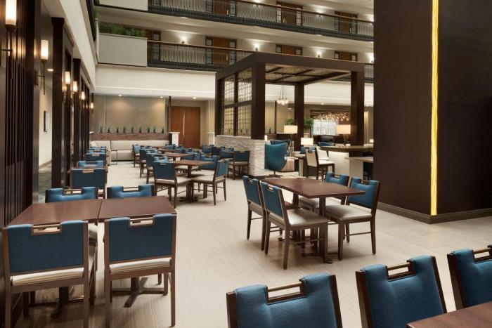 embassy suites by hilton columbus