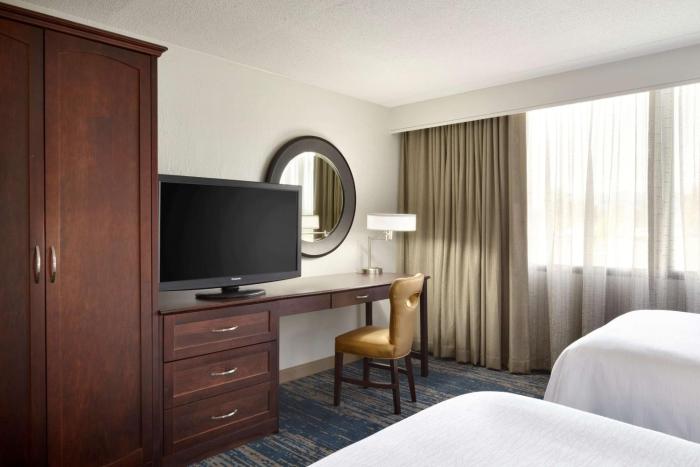 embassy suites by hilton columbus