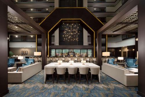 embassy suites by hilton columbus