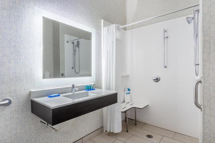 holiday inn express columbus ohio expo center by ihg