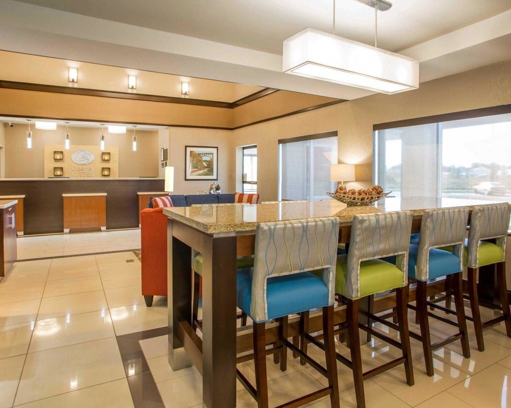 comfort suites columbus west hilliard