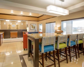 comfort suites columbus west hilliard