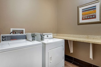 comfort suites columbus west hilliard