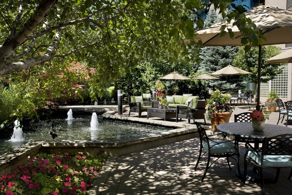 hilton toronto markham suites conference centre and spa