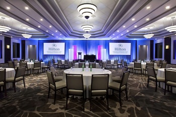 hilton toronto markham suites conference centre and spa