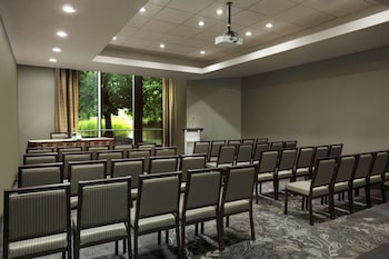 hilton toronto markham suites conference centre and spa