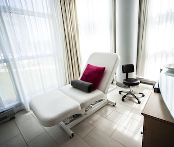 hilton toronto markham suites conference centre and spa