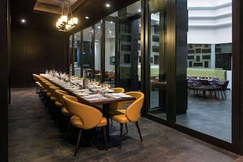 hilton toronto markham suites conference centre and spa