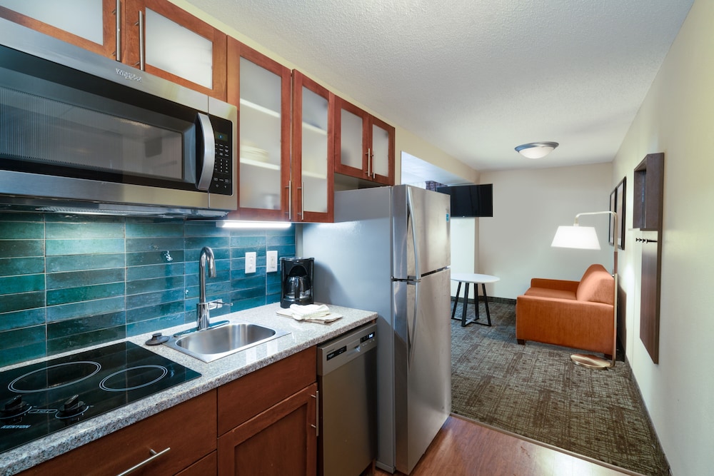 staybridge suites memphis poplar ave east by ihg