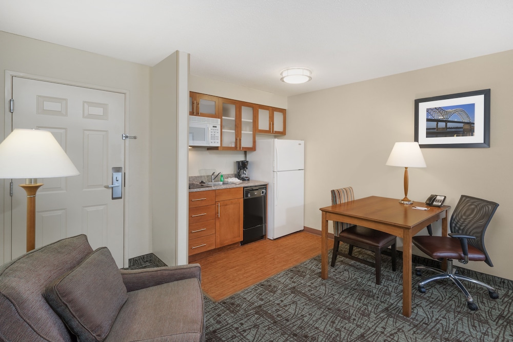 staybridge suites memphis poplar ave east by ihg