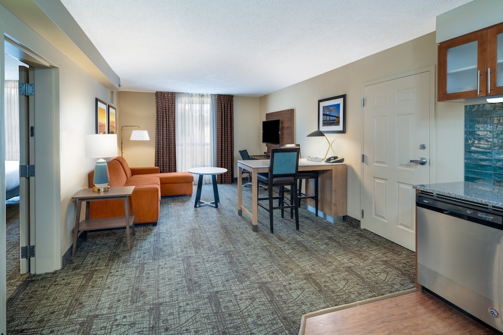 staybridge suites memphis poplar ave east by ihg