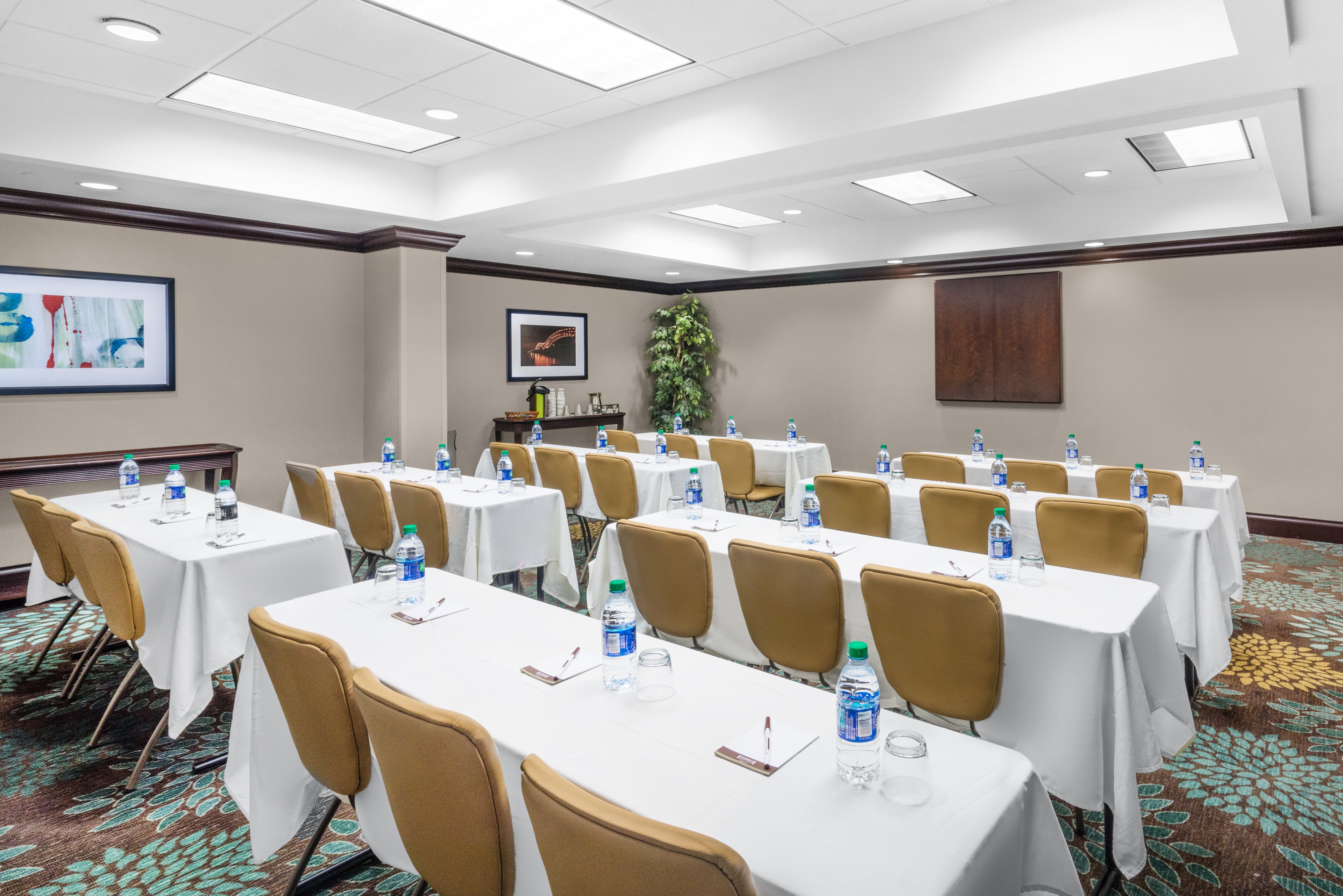 staybridge suites memphis poplar ave east by ihg