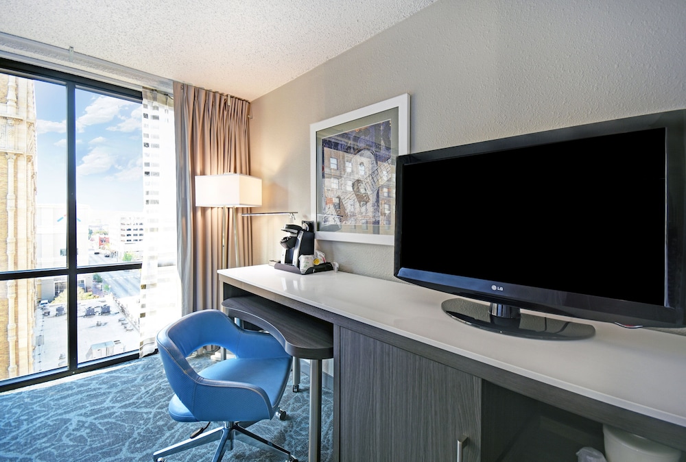 holiday inn downtown memphis by ihg
