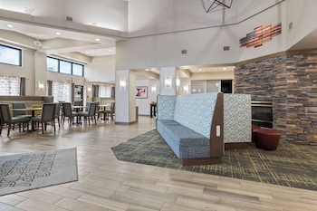 hampton inn and suites memphis wolfchase galleria