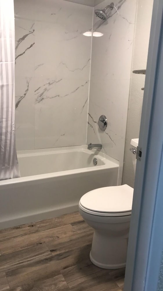 budgetel inn and suites