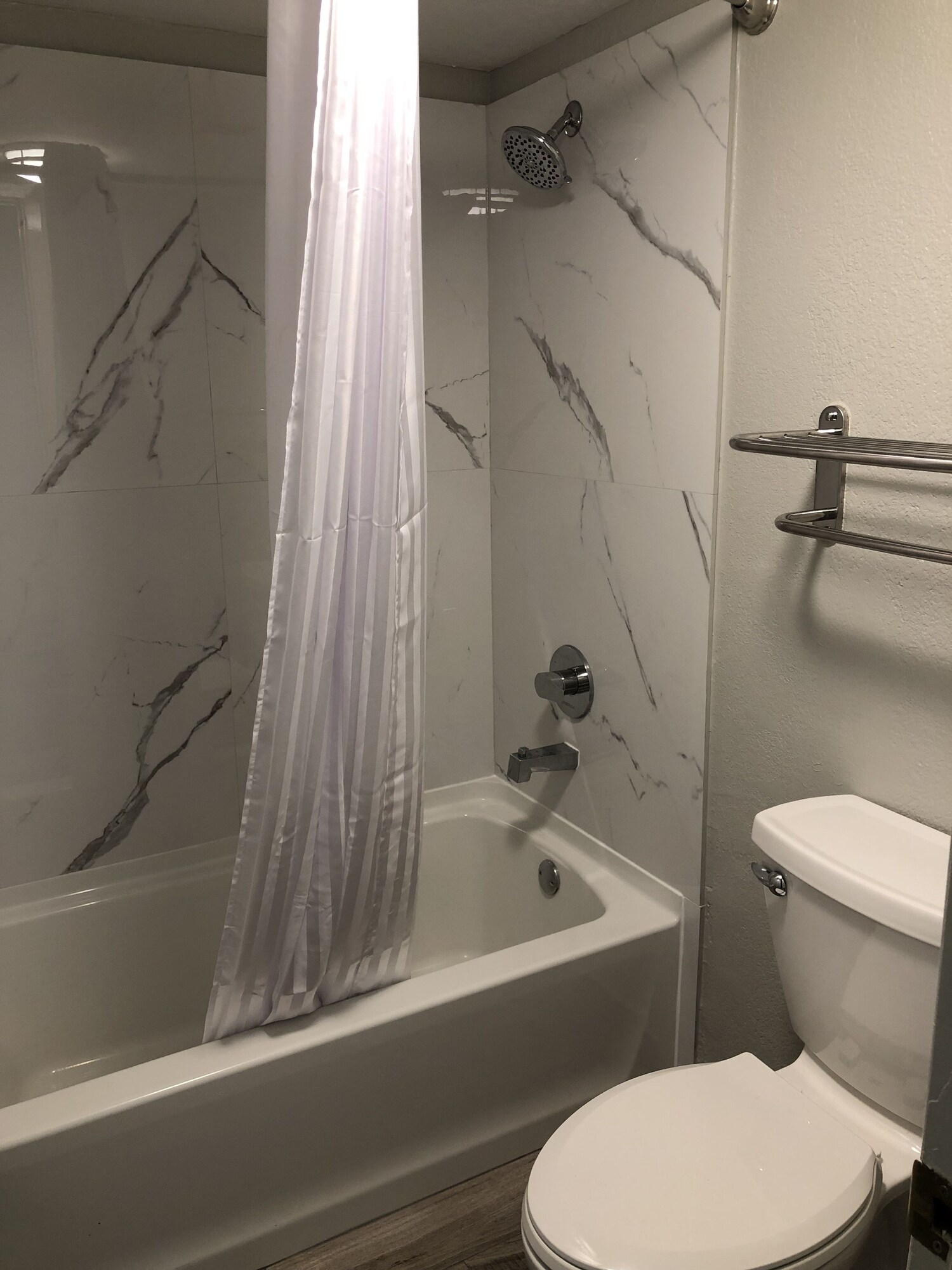 budgetel inn and suites