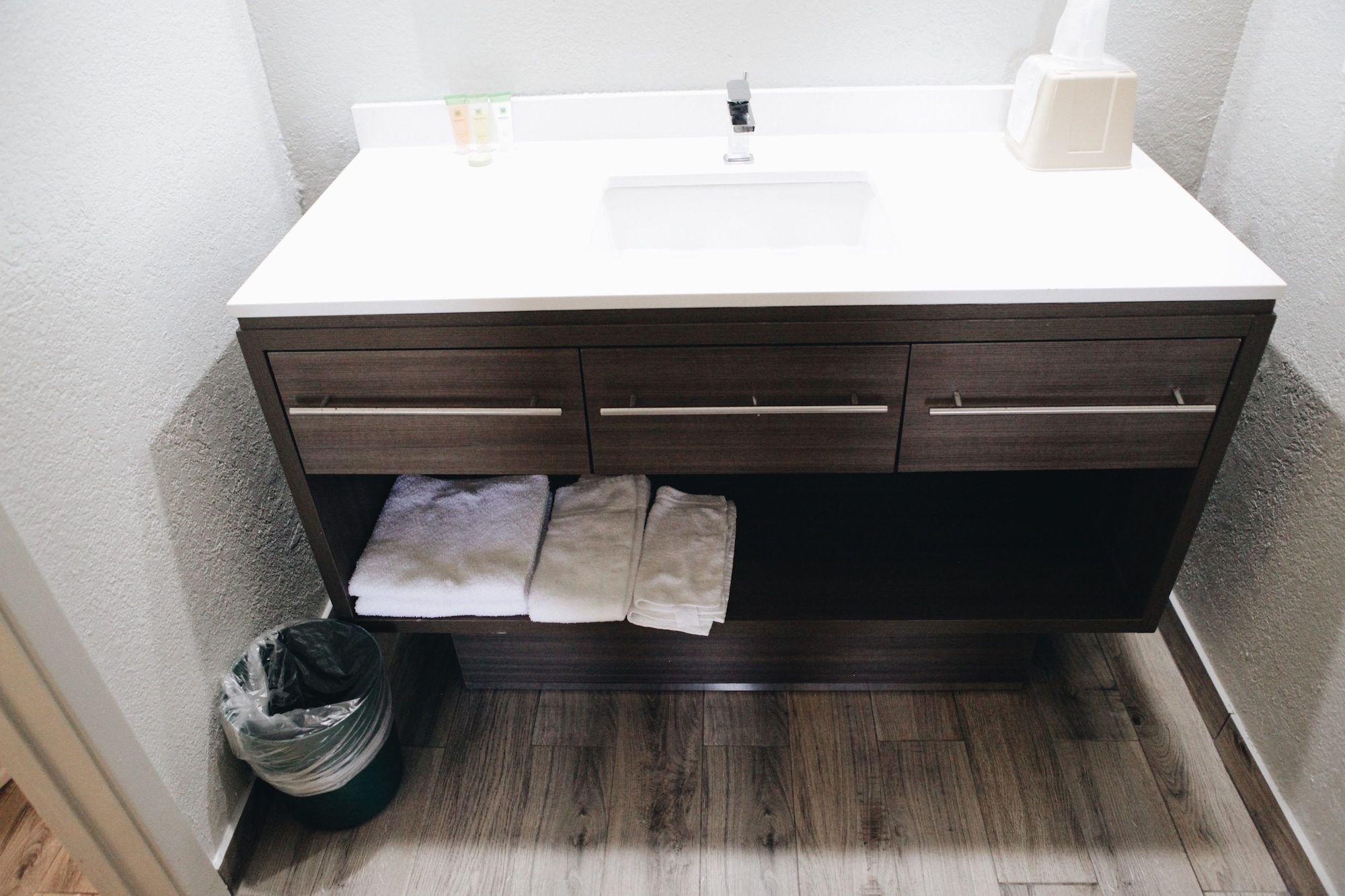 budgetel inn and suites