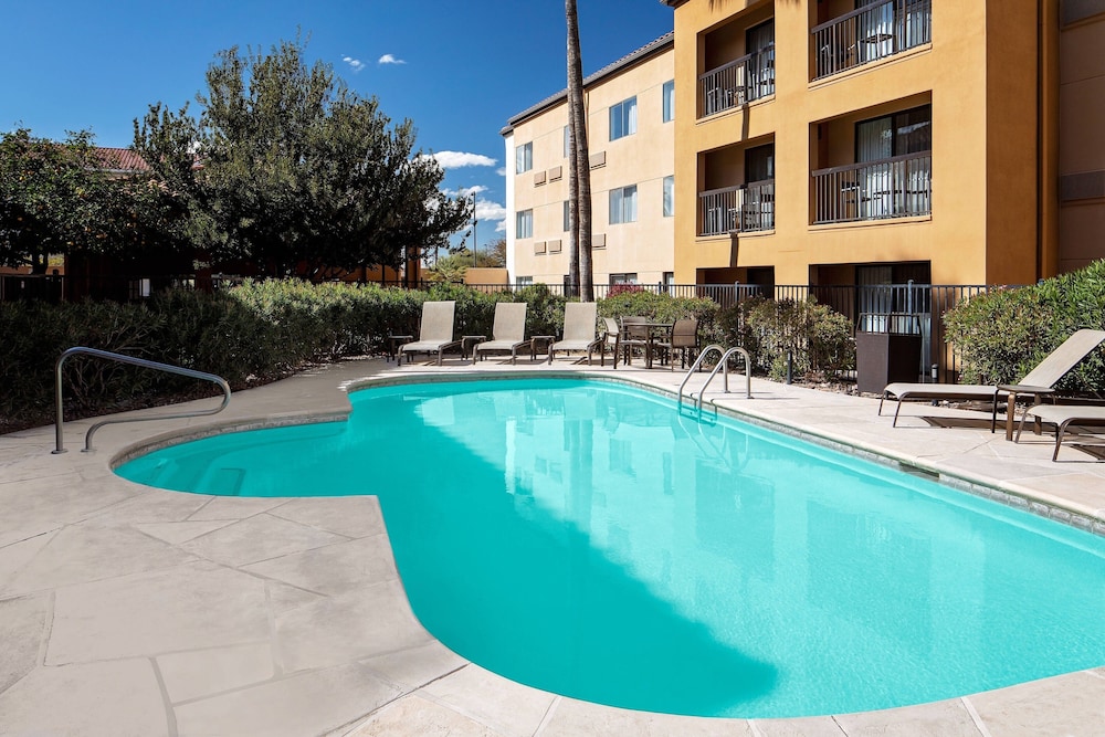 courtyard by marriott tucson williams centre