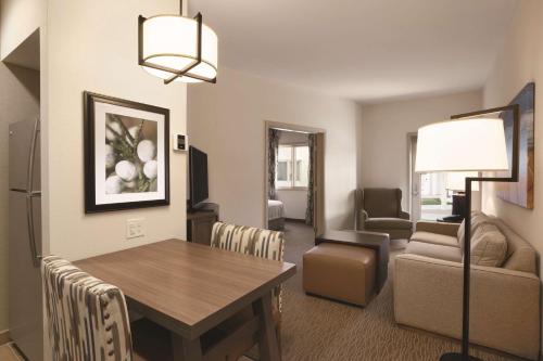 homewood suites by hilton tucson st philips plaza univ