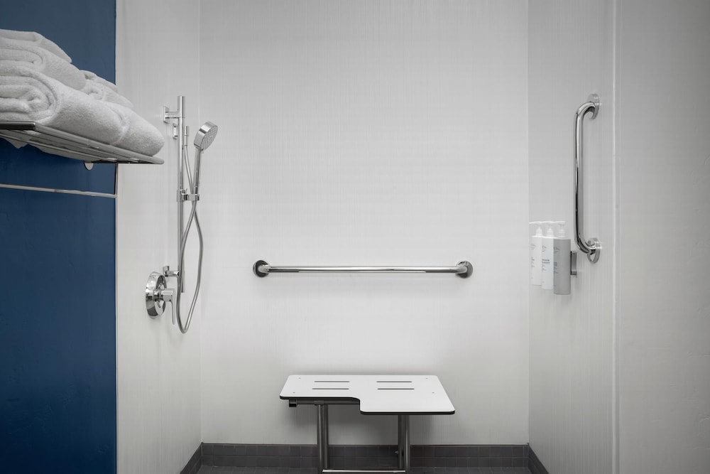 spark by hilton tucson airport