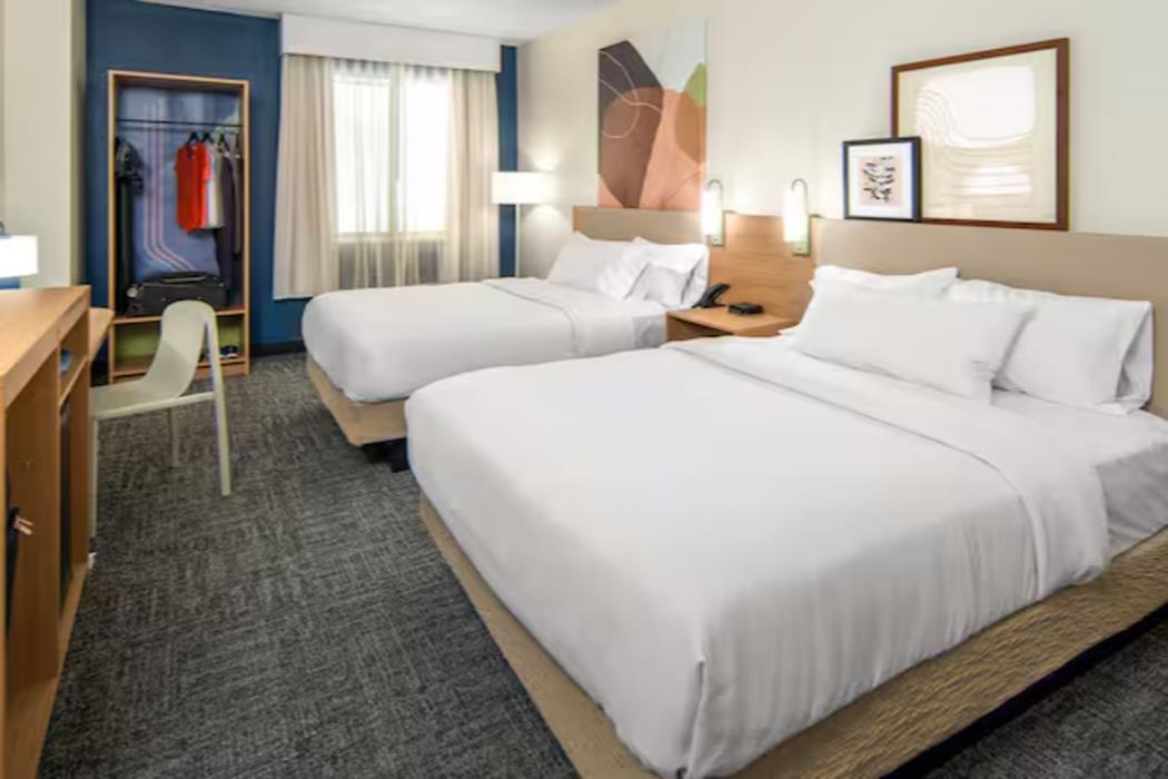 spark by hilton tucson airport