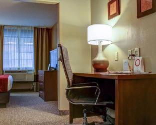 spark by hilton tucson airport