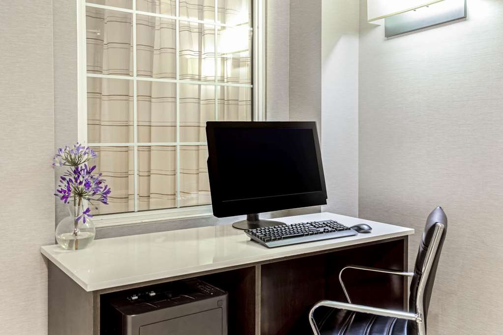 la quinta inn and suites by wyndham tucson airport