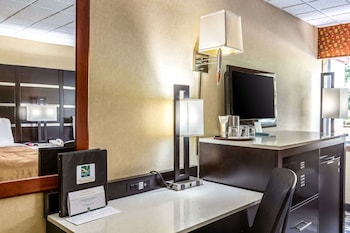 quality inn east stroudsburg poconos