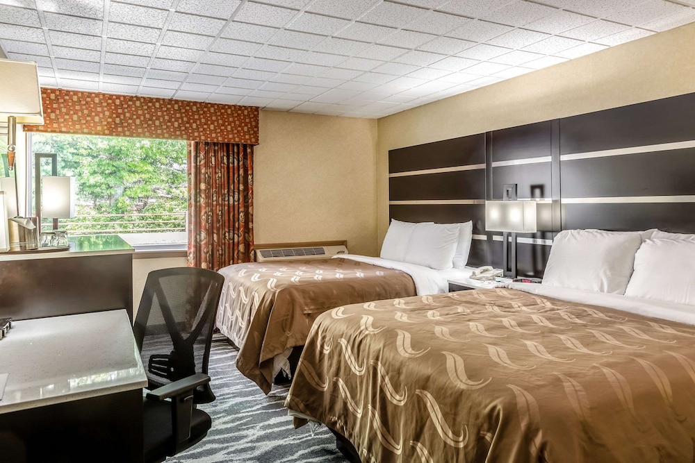 quality inn east stroudsburg poconos