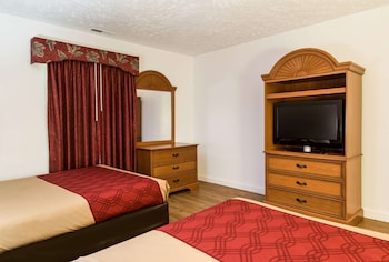 econo lodge inn and suites