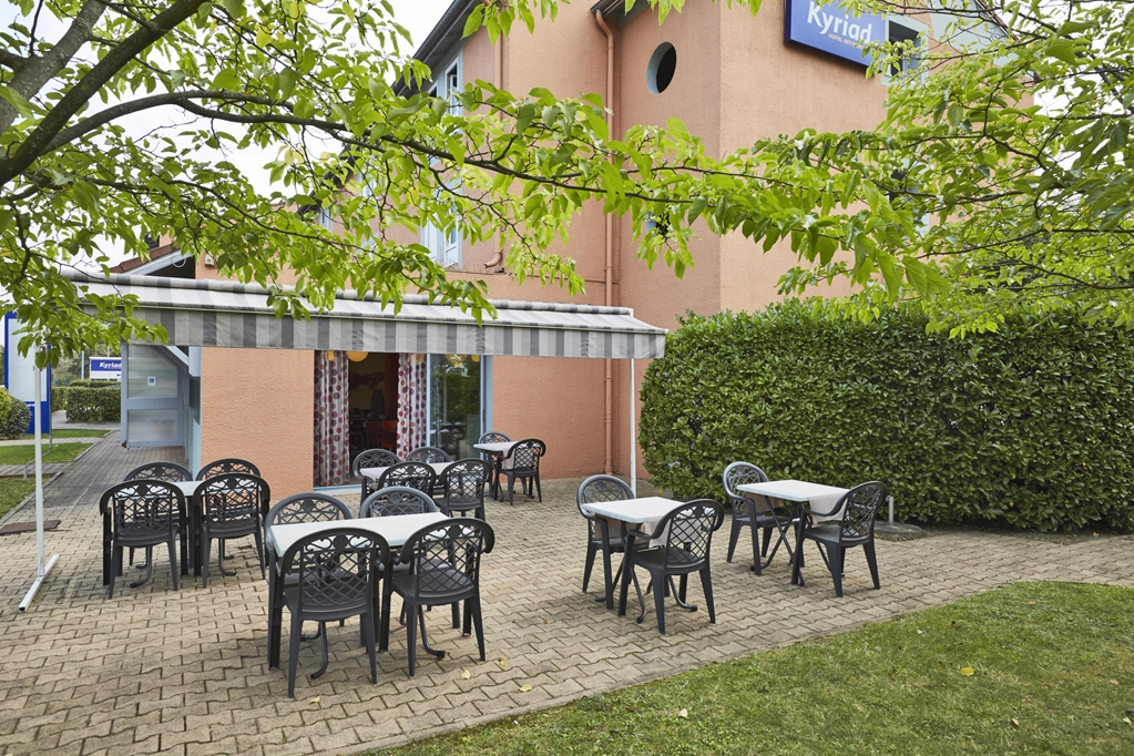 kyriad lyon sud saint genis laval