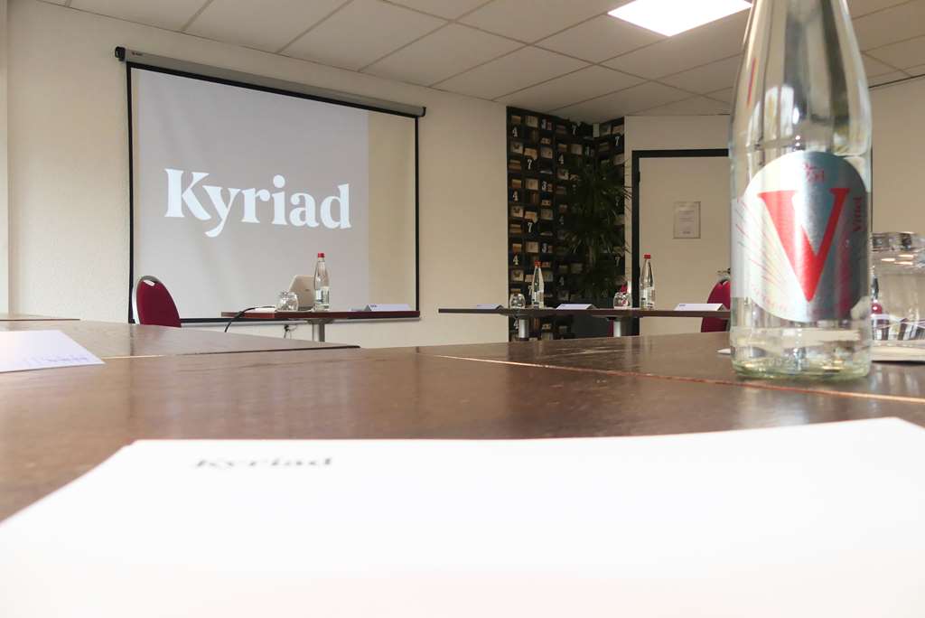 kyriad lyon sud saint genis laval