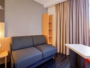 hotel ibis annecy centre vieille ville