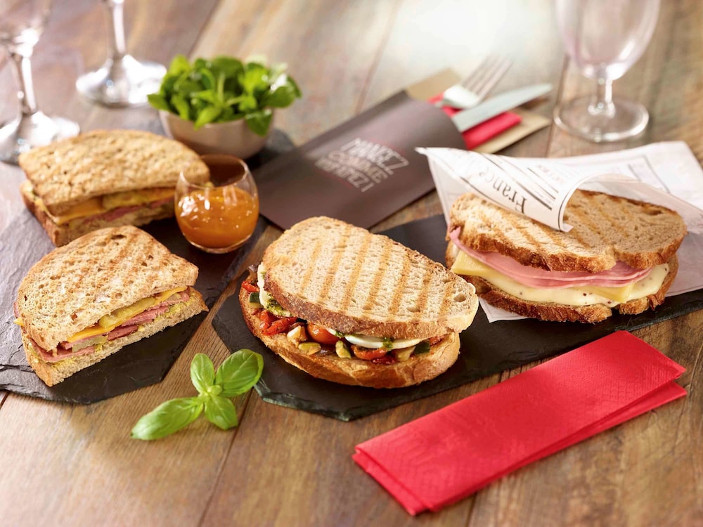 Hotel Ibis Annecy Centre Vieille Ville,Annecy Old Town>>Annecy,3 star