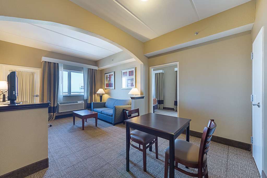 comfort suites beachside