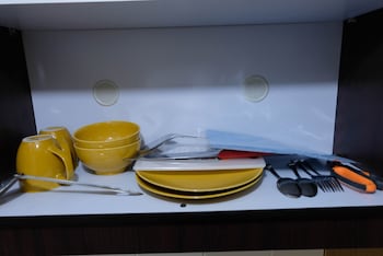 luxury and cozy studio m town apartment by travelio