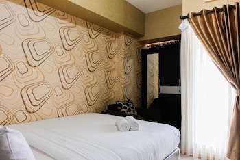 luxury and cozy studio m town apartment by travelio