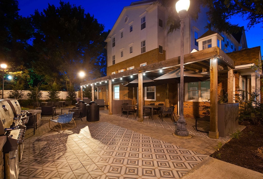sonesta simply suites falls church