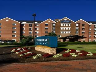 staybridge suites tysons mclean by ihg