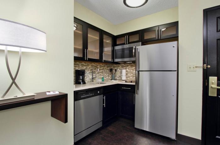 staybridge suites tysons mclean by ihg