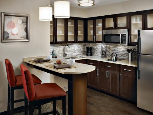 staybridge suites tysons mclean by ihg