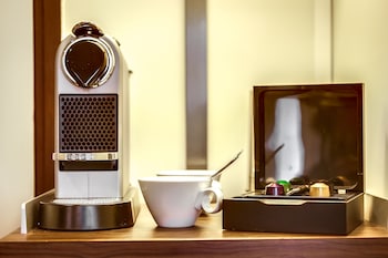 mercure paris arc de triomphe etoile